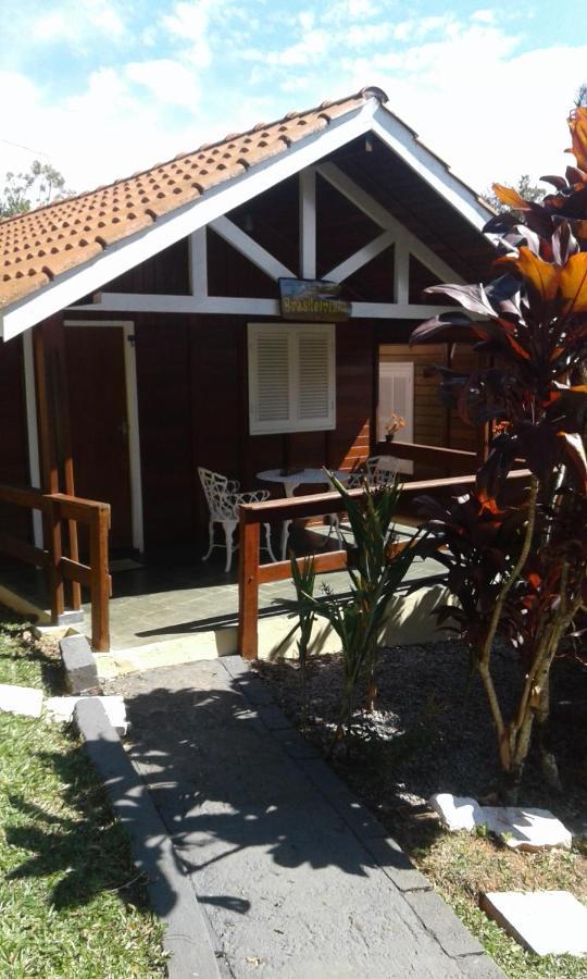 Pousada Casa Amarela Piracaia Exterior photo